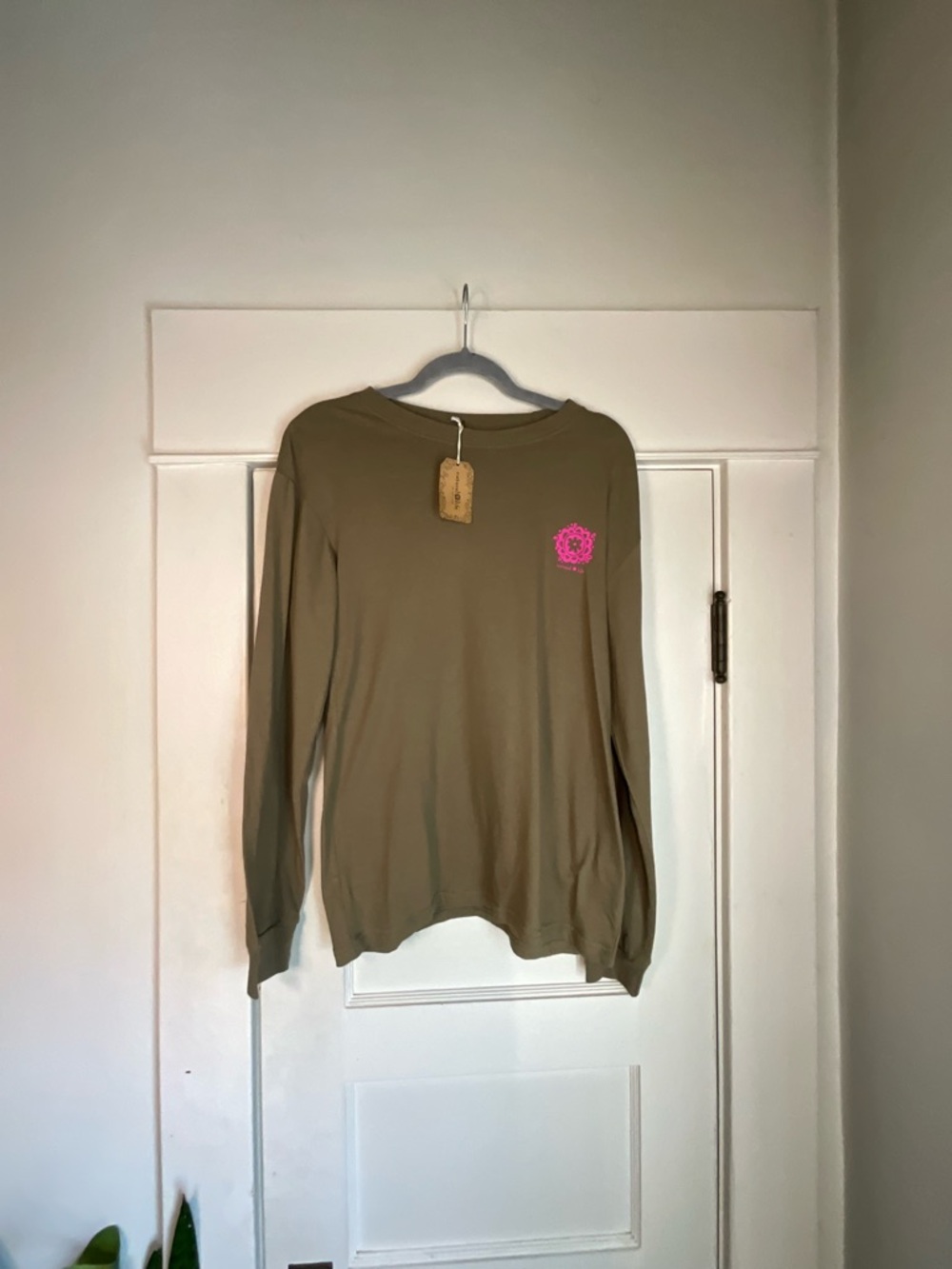 NATURAL LIFE Good Vibes Only Long Sleeve NWT